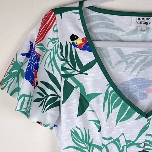 Unique Vintage Retro Rockabilly Tropical Parrot Print Fit & Flare Dress | S / 4 - Picture 3 of 9